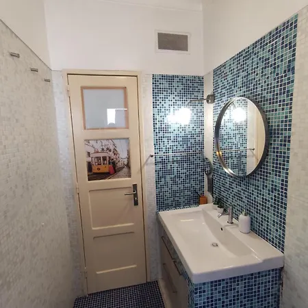 Memo Moscavide * ליסבון