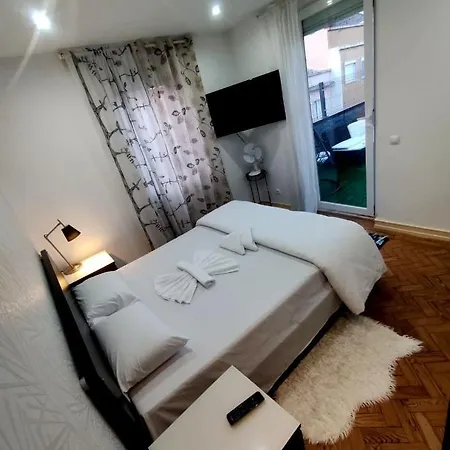 Memo Moscavide * Lissabon